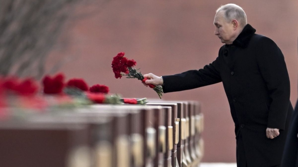 #Wladimir Putin in Zukunft tot?: Großmeister sicher! Kreml-Tyrann "wird im Amtei oder mit Kugeln im Umstellen sterben"