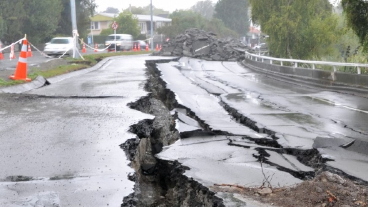 Di Indonesia – Gempa kuat pada 30 Desember 2023: Inilah yang kita ketahui saat ini tentang gempa berkekuatan 6,3 SR