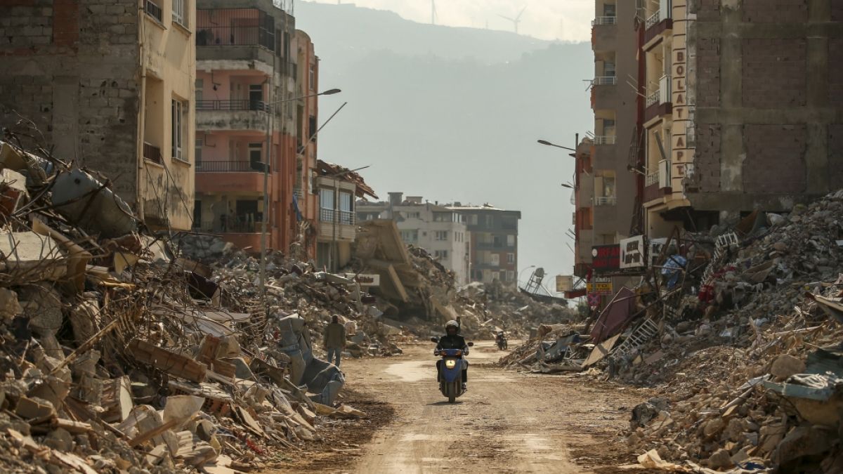 Die zerstörerische Kraft der Natur: Erdbeben hinterlässt Spuren der Verwüstung. (Foto)