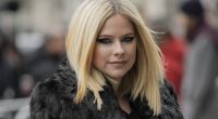 Avril Lavigne zu Gast bei der Pariser Fashion Week.