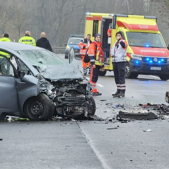 Vier Tote nach Massen-Unfall - Fahrer (18) ohne Führerschein