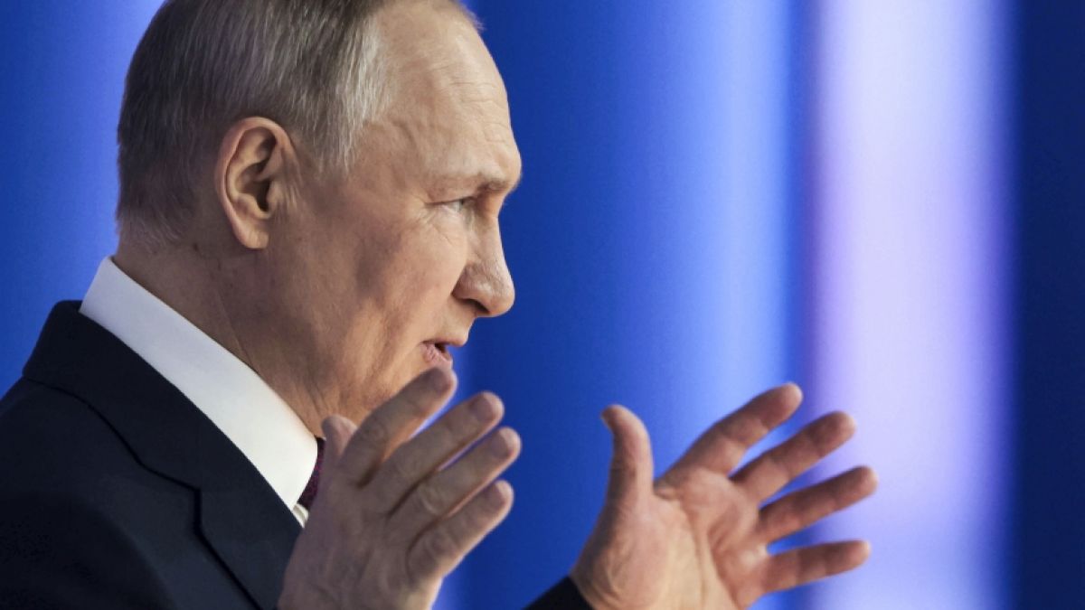 Wladimir Putin wird wieder einmal ordentlich verspottet. (Foto)