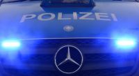 Bei einer Reichsbürger-Razzia in Reutlingen wurde ein Beamter verletzt.