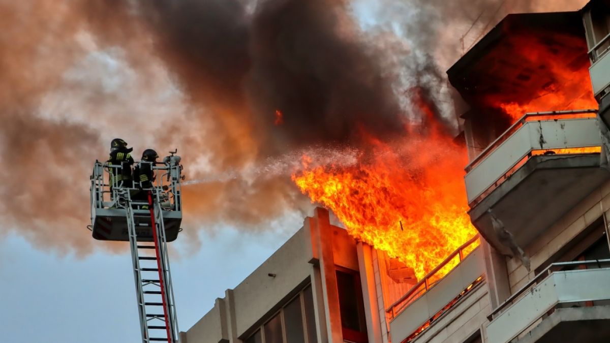 Bleiben Sie sicher und gut informiert mit den Bev&ouml;lkerungswarnungen von news.de . (Foto)