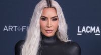 Kim Kardashian verwundert ihre Fans mit ihren unscharfen Bikini-Aufnahmen.