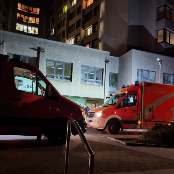 Brandstiftung in Vivantes Klinikum! Vier Schwerverletzte nach Feuer-Drama