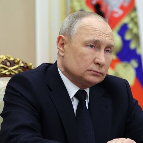 Insider berichtet! Kreml-Tyrann bildet geheime Sex-Spione aus