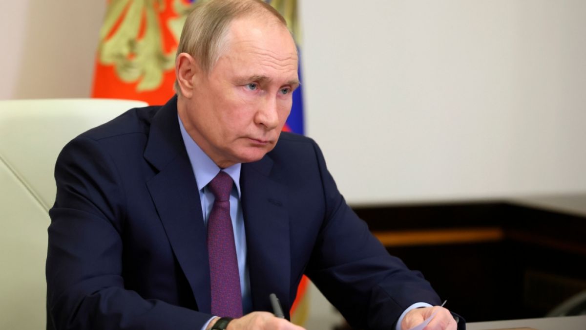 Durchgesickerter Geheimdokumenten zufolge soll es um den Gesundheitszustand Wladimir Putins nicht zum Besten bestellt sein - im Kreml plane man bereits den Sturz des Despoten. (Foto)