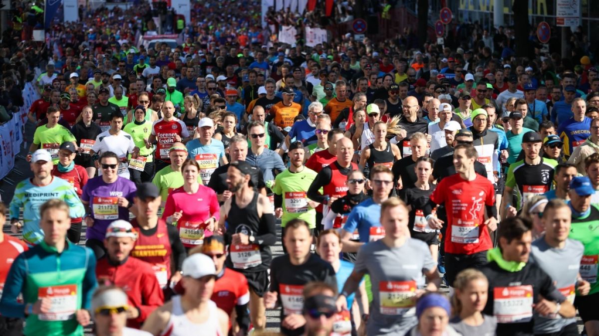 Beim Haspa-Marathon in Hamburg gehen am 23. April 2023 über 20.000 Läufer an den Start. (Symbolbild) (Foto)