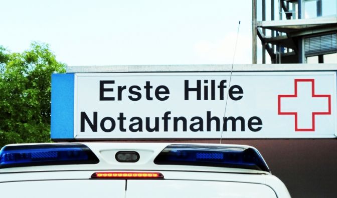 Medizinischer Notfall? Notdienst-Adressen und -Öffnungszeiten hier auf news.de im Überblick.