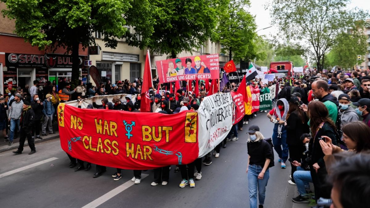 Kommt es bei der Demo "Revolutionärer 1. Mai" in Berlin in diesem Jahr wieder zu Krawallen? (Foto)
