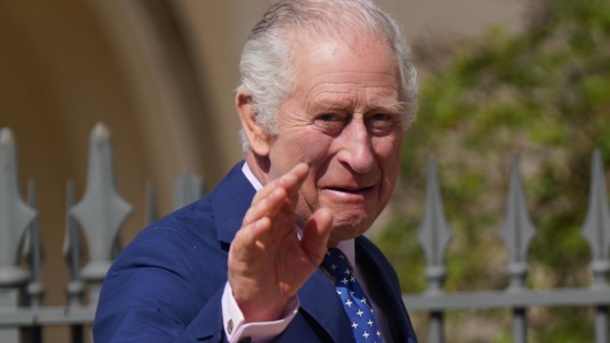 Royals Fans aus der ganzen Welt wollen die Krönung von König Charles III. live in London sehen. (Foto)