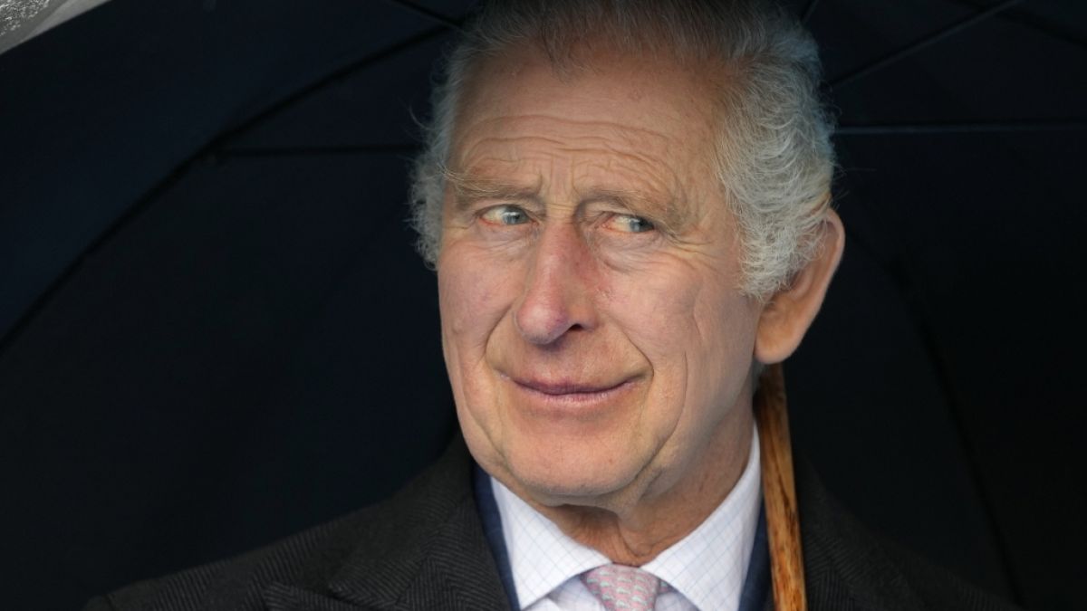 Zuvor noch nie veröffentlichte Fotos von König Charles III. verblüffen die Royals-Fans. (Foto)