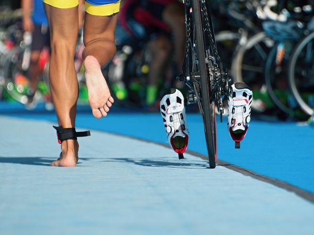 Triathlon im Fernsehen: Mit "Triathlon: T100 Triathlon World Tour Doha" und Co.! Diese Sendungen laufen heute