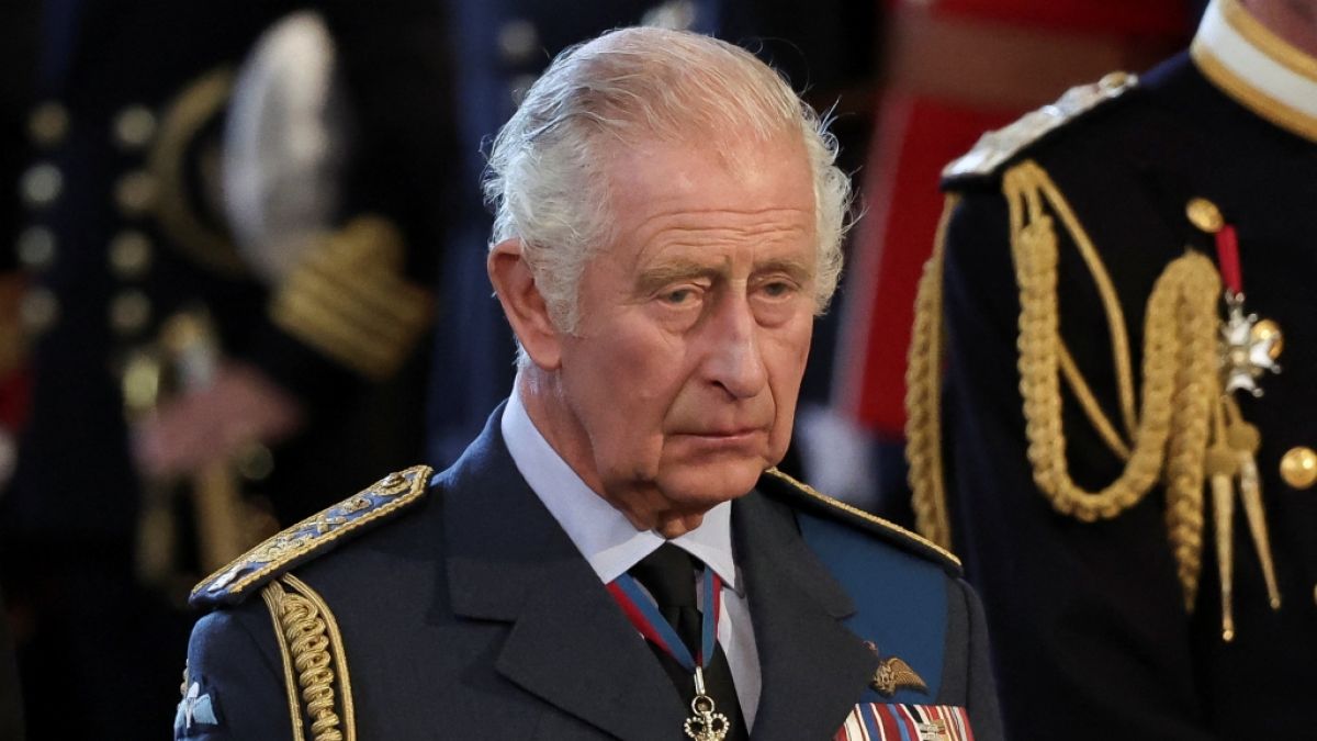 König Charles III. muss vor der Krönung eine Todesnachricht verkraften. (Foto)