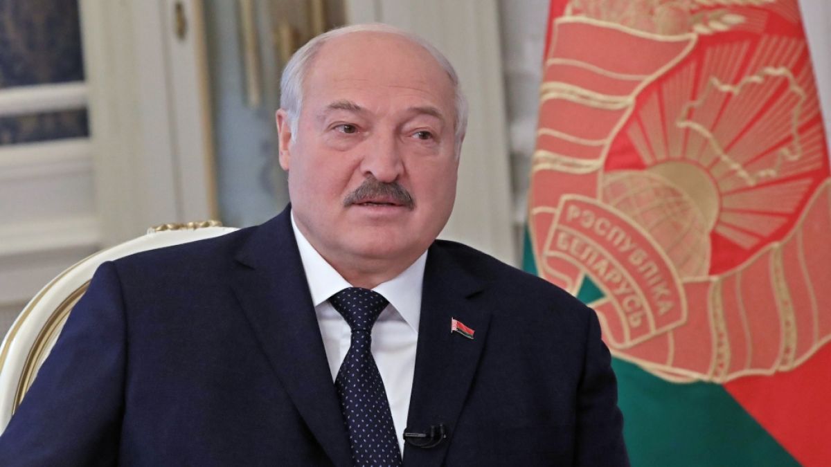 Belarus-Präsident Alexander Lukaschenko soll angeblich in ein Krankenhaus eingeliefert worden sein. (Foto)
