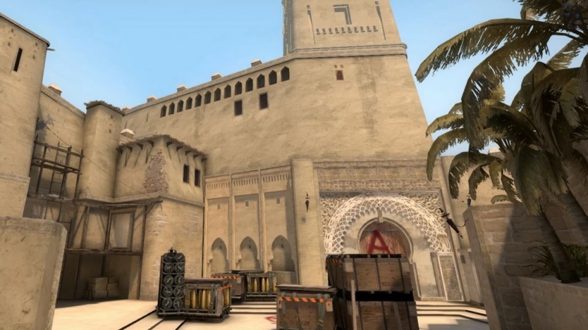 Die CS:GO-Map Mirage spielt an einem sonnigen, exotischen Ort und bietet den Spielern taktische Möglichkeiten in engen Straßen, offenen Plätze und versteckten Ecken. (Foto)