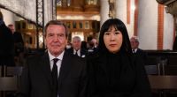 Für Gerhard Schröder und seine Frau Soyeon Schröder-Kim gab es wegen ihrer Russland-Nähe weitere Konsequenzen.