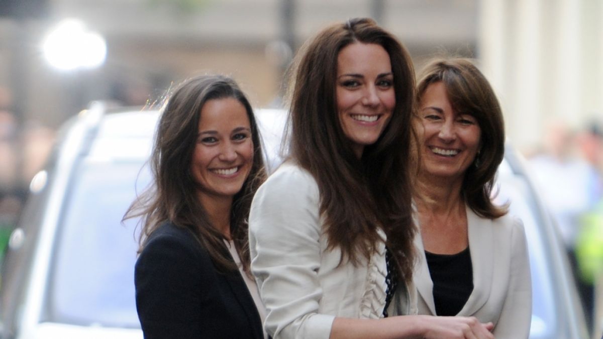 Prinzessin Kates Mutter Carole Middleton (r) hat ihr Unternehmen verkauft. (Foto)
