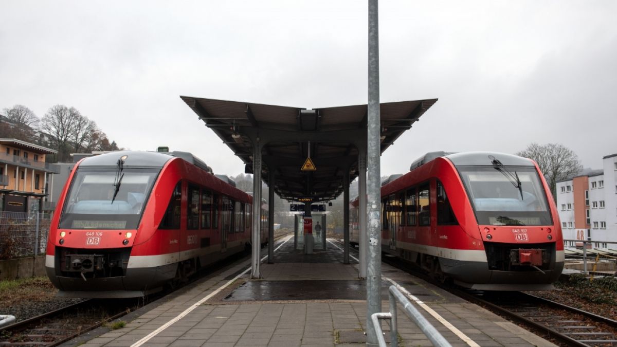 #Krauts Triebfahrzeug News heute: Störung aufwärts welcher Linie RB 37 zwischen Uelzen und Bremen Hbf