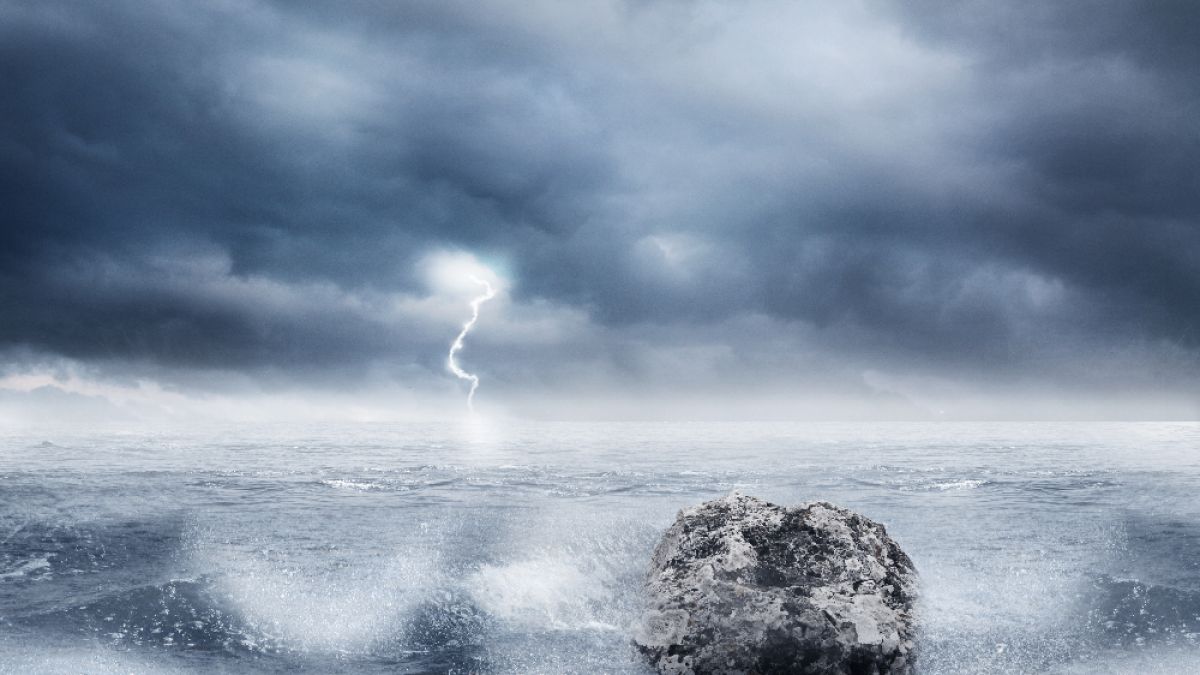Bei Unwetter sollten Sie den Strand besser meiden. (Foto)