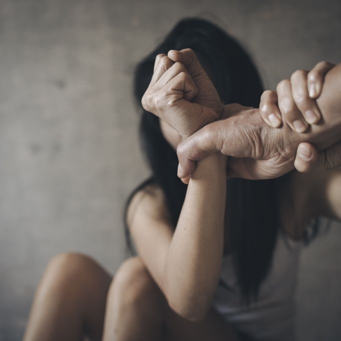 15-Jährige sexuell missbraucht! Täter selbst noch ein Teenager