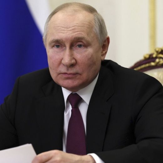 Völlig bloßgestellt! Kreml-Despot außer sich nach TV-Ansprache von Doppelgänger