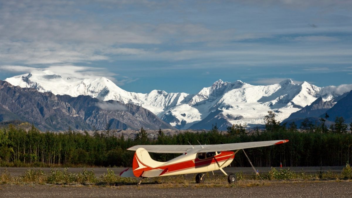 Der Discovery-Channel-Star Jim Tweto ist beim Absturz eines Kleinflugzeugs im US-Bundesstaat Alaska ums Leben gekommen, er wurde nur 68 Jahre alt (Symbolfoto). (Foto)