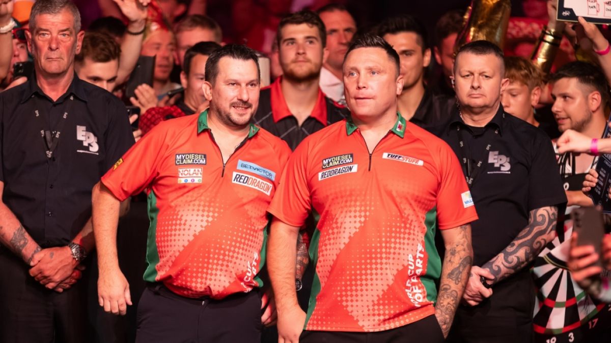 Jonny Clayton und Gerwyn Price haben als Team Wales beim World Cup of Darts, der Darts-Team-WM 2023, den Finalsieg abgeräumt. (Foto)