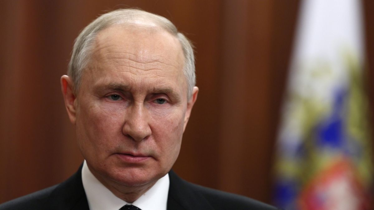 Wladimir Putin könnte laut einem britischen Experten schon bald nicht mehr der russische Präsident sein und muss möglicherweise sterben. (Foto)