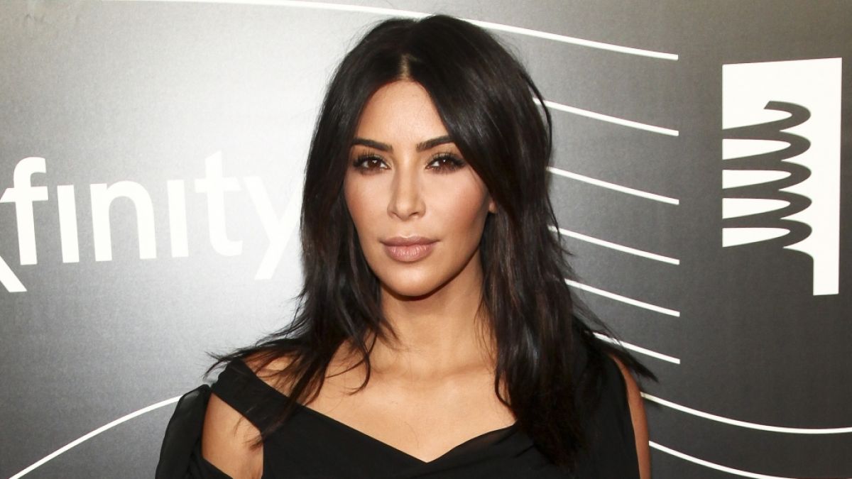 Kim Kardashian erntet für neue Bilder jetzt einen Shitstorm im Netz. (Foto)
