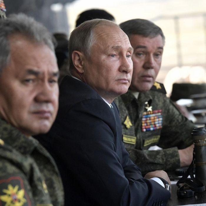 Erneut Top-General auf mysteriöse Weise verschwunden! Putin 