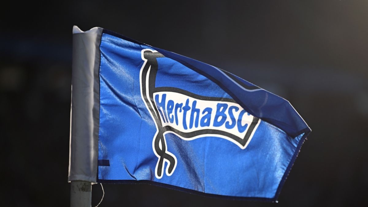 Hertha BSC bestätigte die Festnahme eines Fußballspielers in Österreich. (Foto)