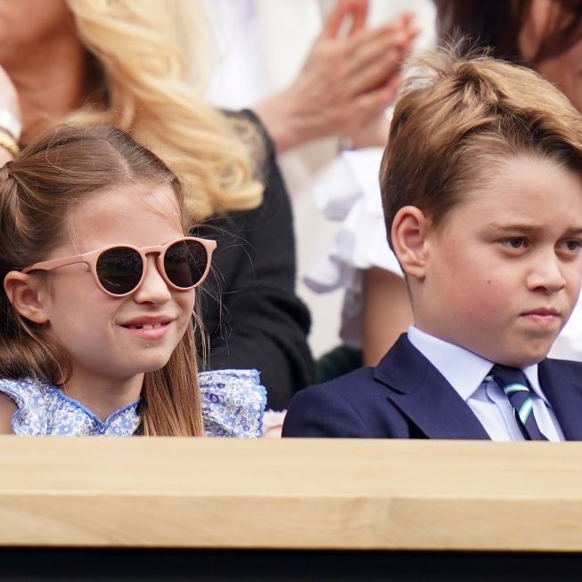 Royal schäumt vor Wut! Hier stiehlt Kate Middletons Tochter allen die Show