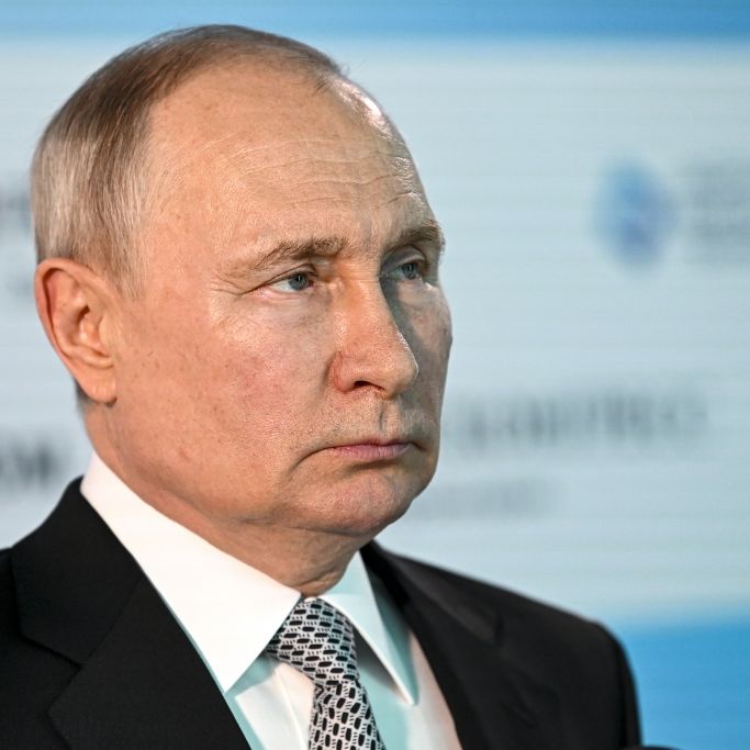 Ex-Geheimdienstler warnt: Russland droht katastrophaler Zusammenbruch!