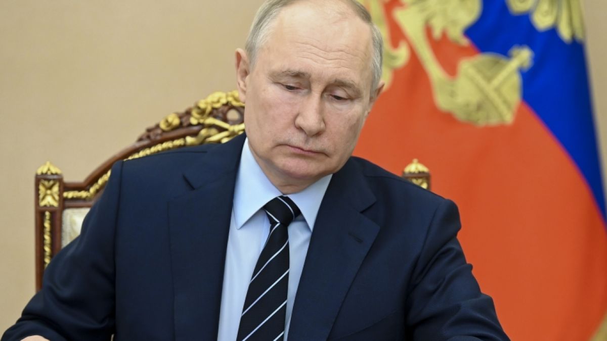 Wladimir Putin geht angeblich die Reserve aus. (Foto)
