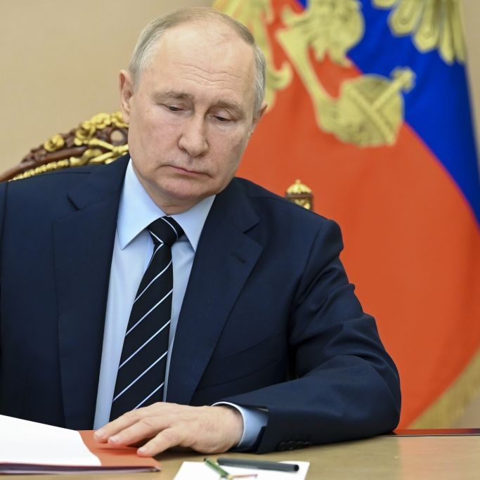 Wladimir Putin verzweifelt? Kreml-Chef schickt Opas an die Front