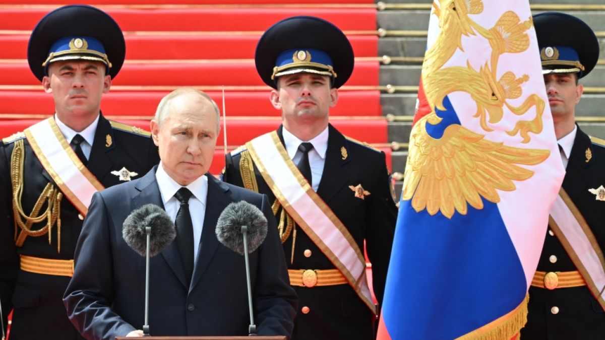 Wladimir Putin soll im Ukraine-Krieg bereits 250.000 Soldaten verloren haben. (Foto)