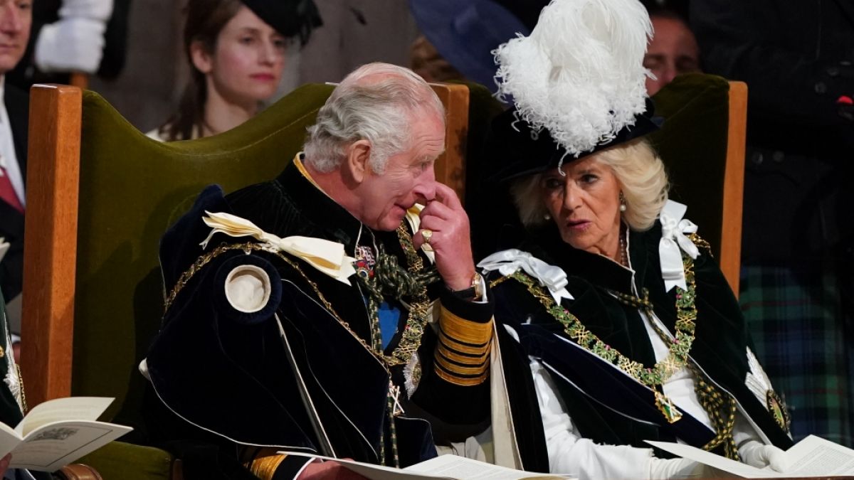 Ob König Charles III. und Königin Camilla hier beraten, wie's im Königshaus nach den drastisch gekürzten Finanzen weitergehen soll...? (Foto)