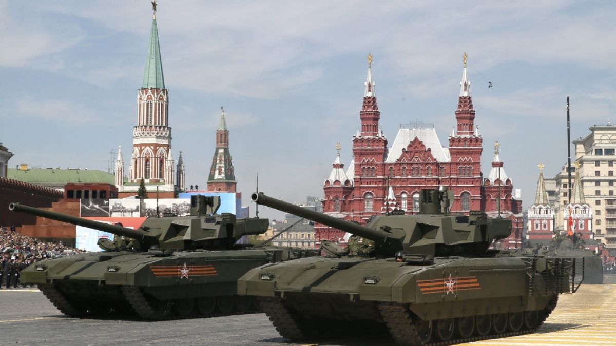 Kam der 2015 in Moskau vorgestellten russischen T-14-Armata-Panzer bereits im Ukraine-Krieg zum Einsatz? (Foto)