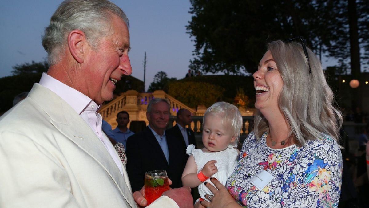 König Charles III. als royaler Geburtshelfer: Mit einem ganz besonderen Projekt hat der Briten-Monarch 40 Frauen zu Nachwuchs verholfen. (Foto)
