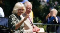 König Charles III. und Königin Camilla kommen zu einem Besuch der Sandringham Flower Show in Sandringham House.