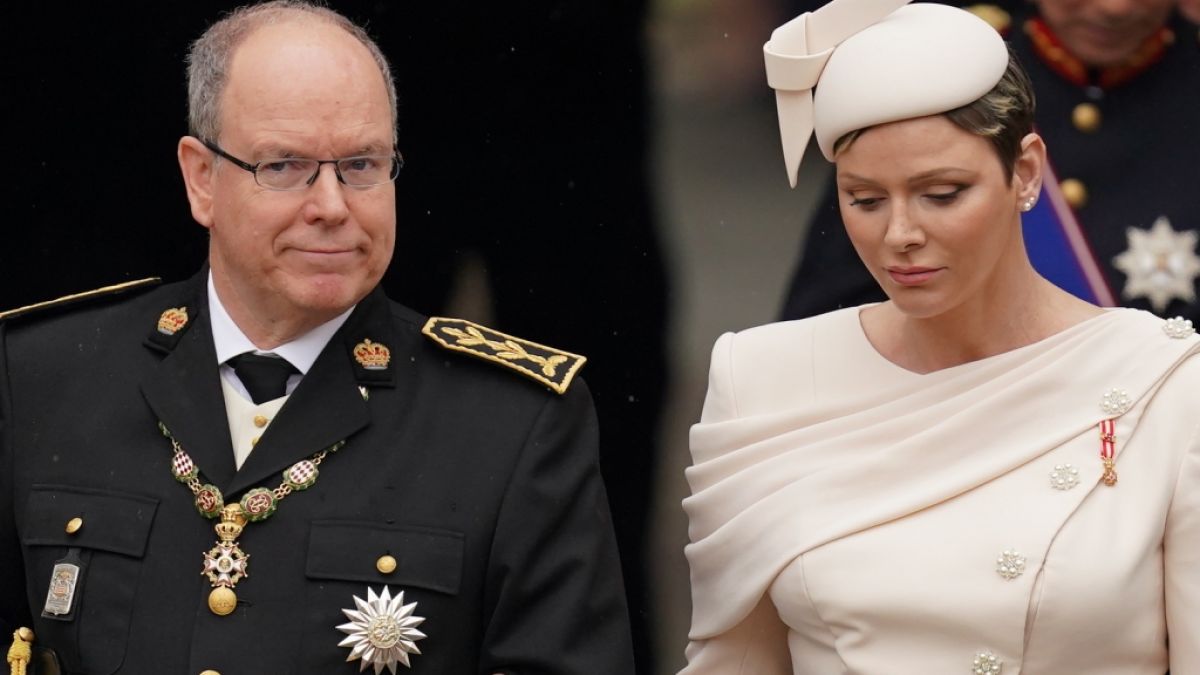 Prinzessin Charlène von Monaco sah man zuletzt nur selten an der Seite ihres Mannes - jetzt trotzte die Grimaldi-Fürstin allen bösen Gerüchten mit einem Wow-Auftritt. (Foto)
