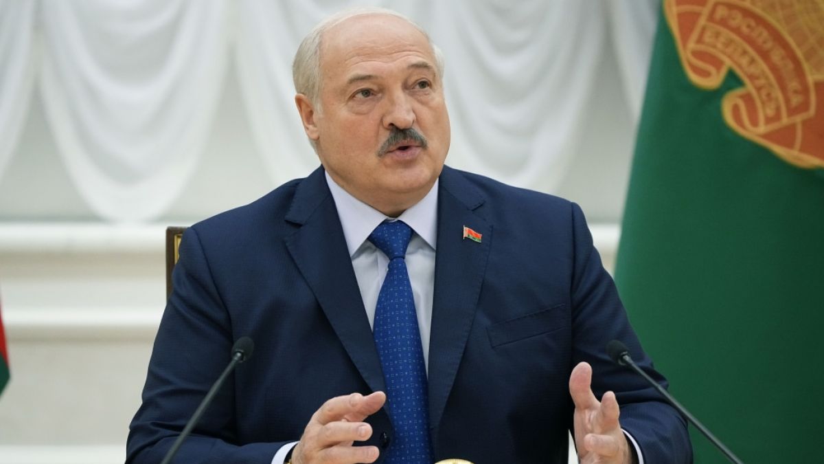 Alexander Lukaschenko warnt vor den in Belarus stationierten Atomwaffen. (Foto)
