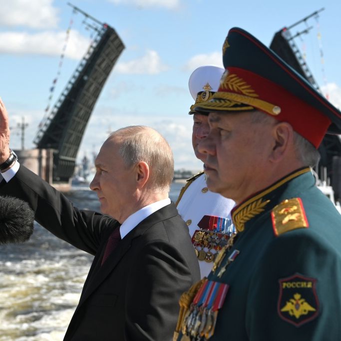 Provokation mit Ostsee-Manöver! Russland fährt 30 Kriegsschiffe auf