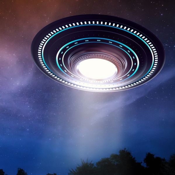 Alien-Fans flippen aus! Video soll UFO mit drehendem Triebwerk zeigen