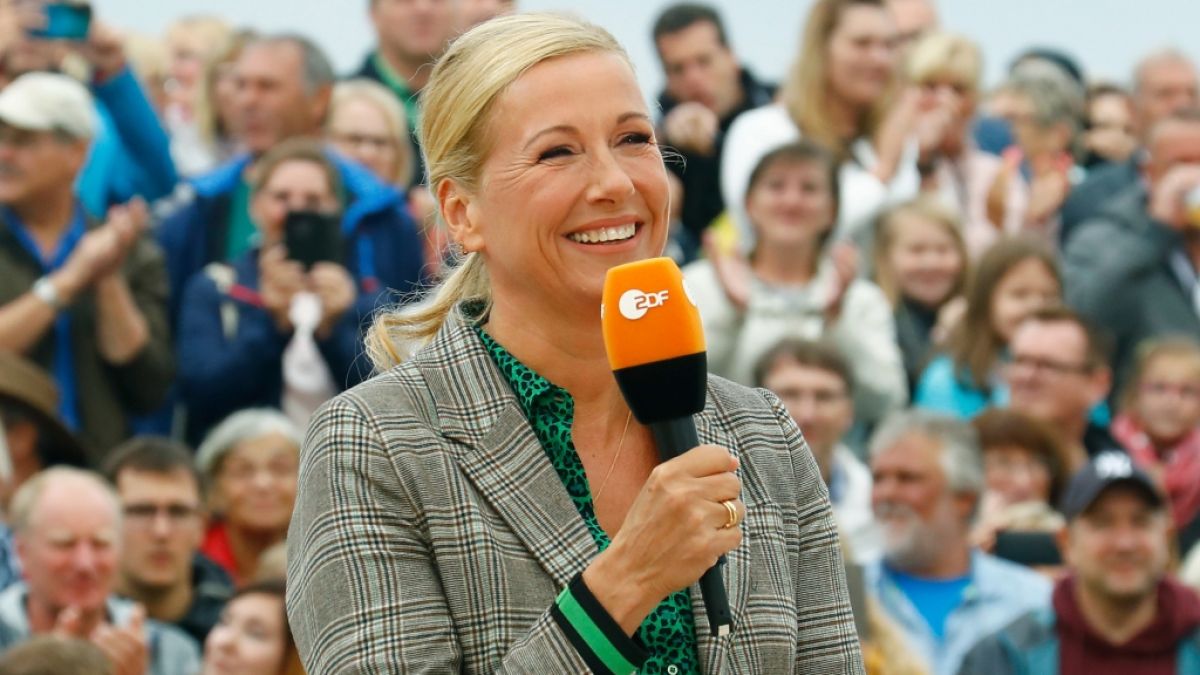 Andrea Kiewels "ZDF-Fernsehgarten" steht am 12.08. ganz unter dem Motto Schlager. (Foto)
