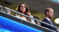 Bei der Fußball-EM 2021 ließen sich Prinzessin Kate und Prinz William Stadion-Besuche nicht entgehen - dem Frauen-Team verweigern die Royals bei der WM jedoch die Unterstützung vor Ort.