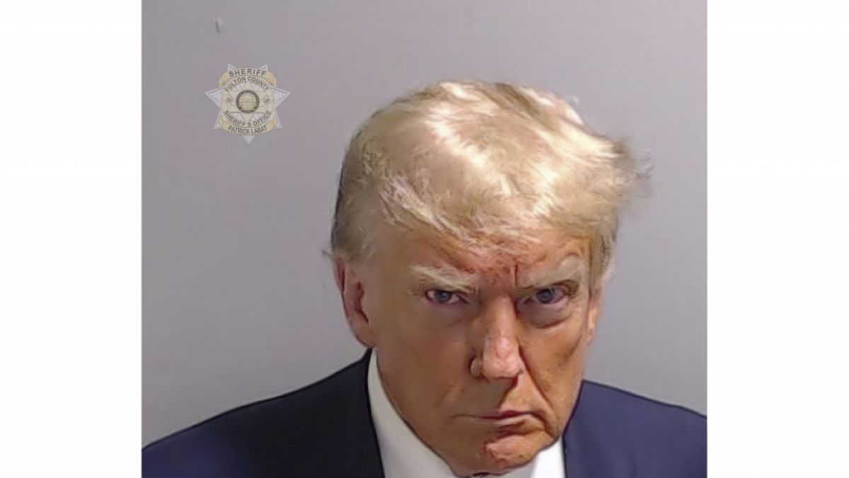 Der Mugshot von Donald Trump ging sofort viral. (Foto)