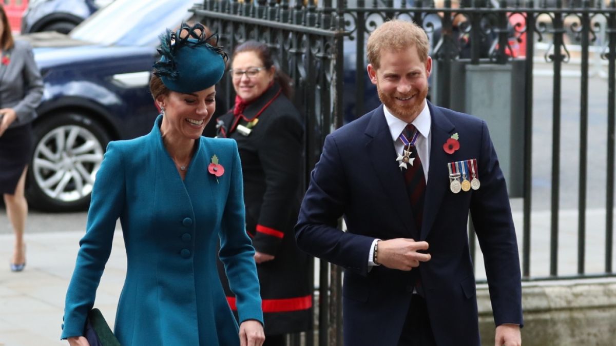 Werden Prinzessin Kate und Prinz Harry schon bald wie früher miteinander lachen? (Foto)
